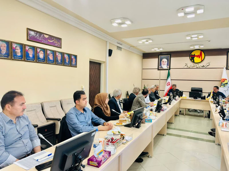 برگزاری جلسه انجمن در شرکت برق باختر